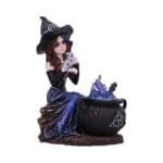 d6986a25-3.jpg Alvina is a stunning gothic fairy figurine from Nemesis Now — hand-painted resin with dark fantasy detail. A perfect gift for fairy collectors and fantasy lovers.