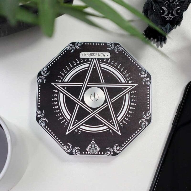Cult Cuties Malpuss Foldable Lamp,Nemesis Now Malpuss Lamp,Gothic Foldable Lamp,USB-C LED Lamp,Cult Cuties Lamp 21cm,Alternative Home Décor Lamp