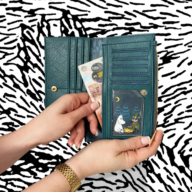 Moomin pursed