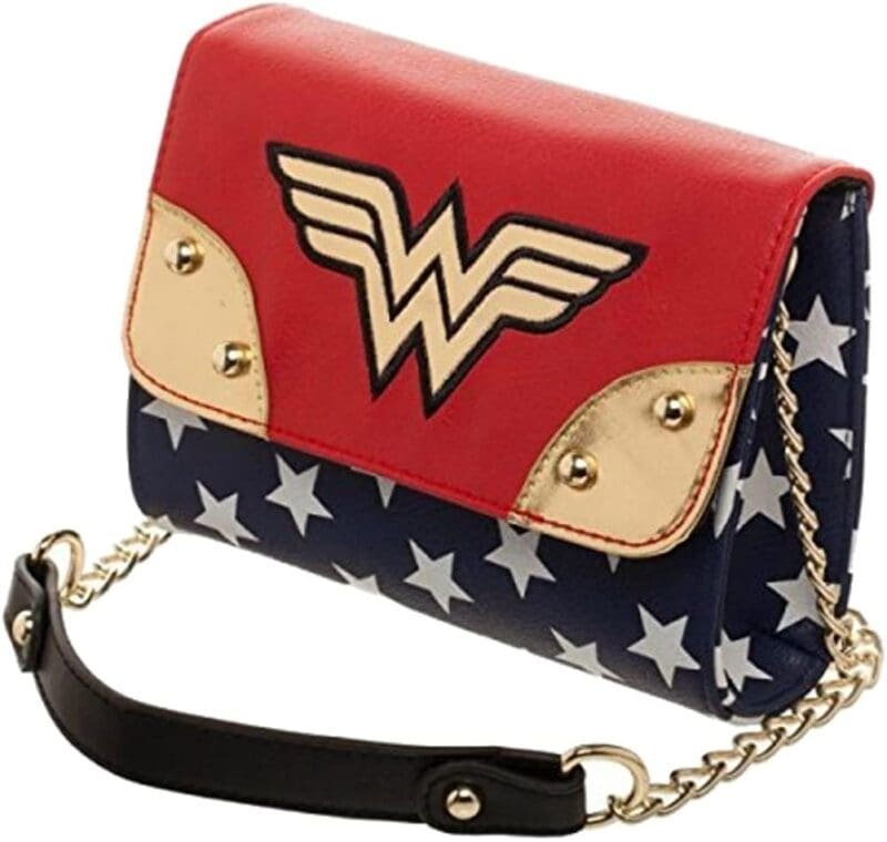 10-5.jpg Wonder Woman Crossbody Bag
