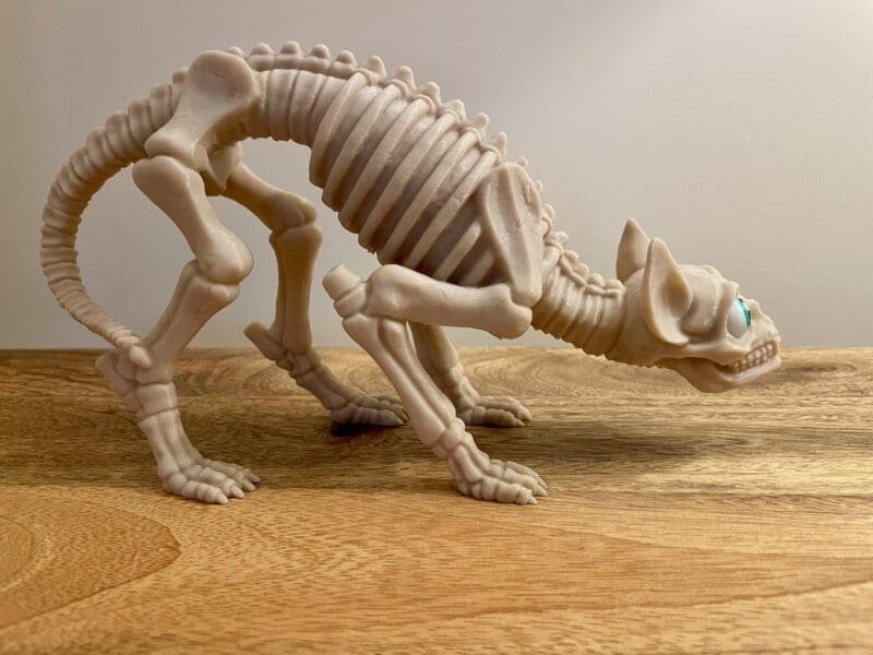 Skeleton Cat Figurine,3D Printed Halloween Decor,Articulated Cat Skeleton,Gothic Home Decor,Spooky Cat Model