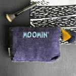 moomin-riviera-makeup-bag-749958_264f7de4-91fa-46ef-8bc5-a6812c2023a0_1390x1390.jpg Moomin Riviera makeup bag