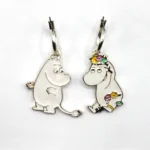 moomin-snorkmaiden-enamel-earrings-390364_e4725e5d-8cc2-43fa-af18-151c8232b6f1_1078x1078.jpg Moomin & Snorkmaiden enamel earrings