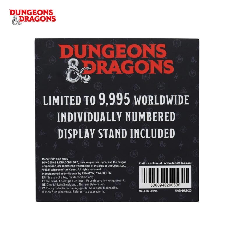 Dungeons and Dragons metal medallion,D&D ampersand medallion,Dungeons and Dragons gift for Dungeon Master,DnD collector's gift UK,official D&D merchandise UK,Dungeon Master gift ideas,D&D limited edition collectible,DnD metal medallion,Dungeons and Dragons jewellery,tabletop gaming gifts UK,D&D memorabilia UK,official Dungeons and Dragons merch