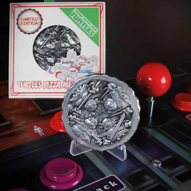 Teenage Mutant Ninja Turtles pizza medallion,TMNT limited edition medallion UK,Ninja Turtles collectible UK,TMNT pizza collectible,Teenage Mutant Ninja Turtles gifts UK,TMNT memorabilia UK,limited edition TMNT collectible,Ninja Turtles fan gift UK,TMNT merchandise UK,90s cartoon gifts UK,TMNT collector medallion,90s nostalgia gifts UK,Teenage Mutant Ninja Turtles memorabilia