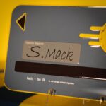 fallout 3 keycard replica,fallout metal replica collectible,fanatik fallout replica,fallout numbered collectible UK,vault-tec keycard prop